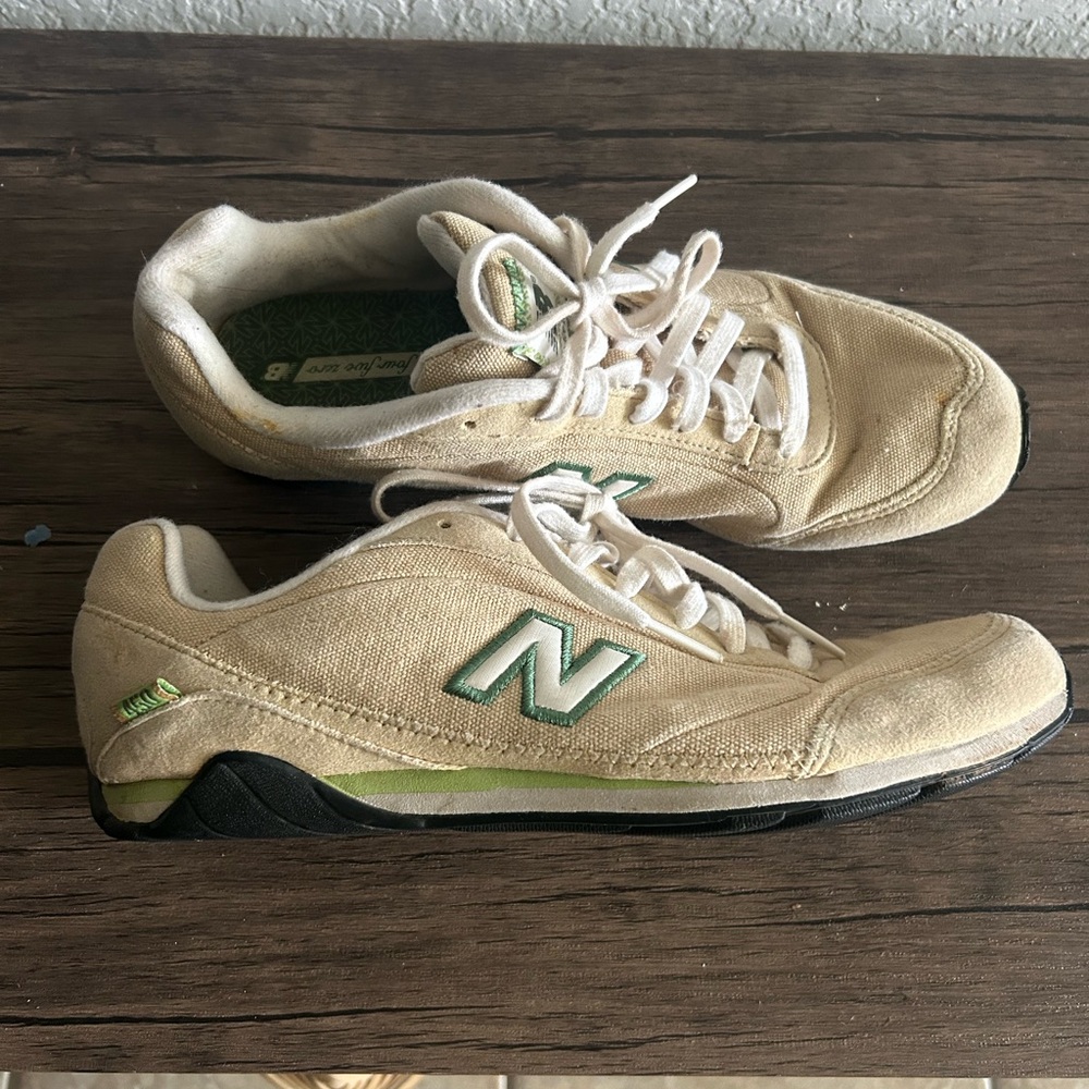 New Balance 450 Tan and Green Sneakers Sz 8
